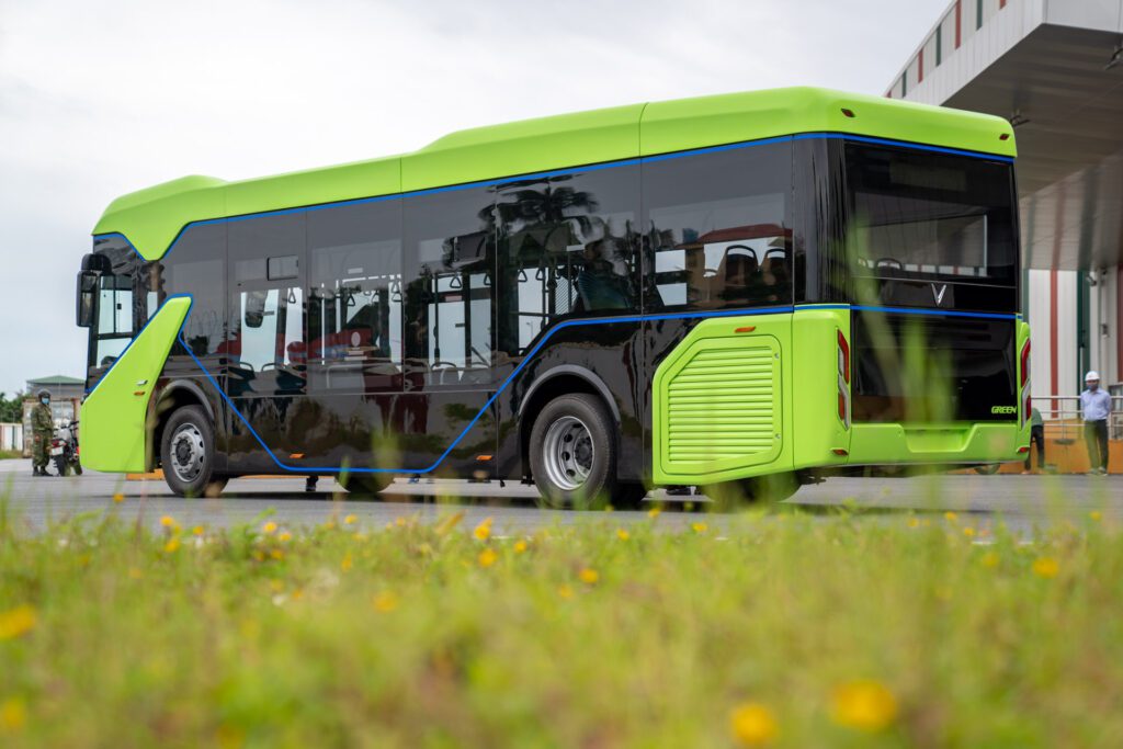 Kinh nghiệm quốc tế Xe bus năng lượng điện với thực sự hiệu quả