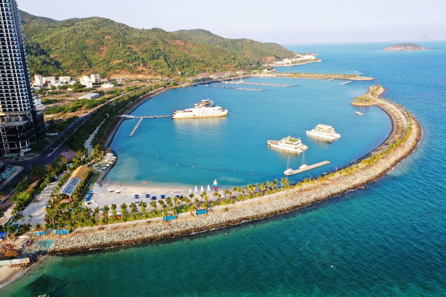 Bến thuyền Ana Marina