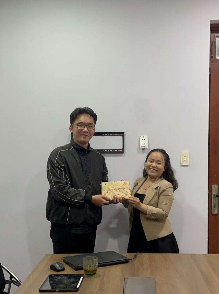 Bạn Đỗ Hữu Hoàng Hùng