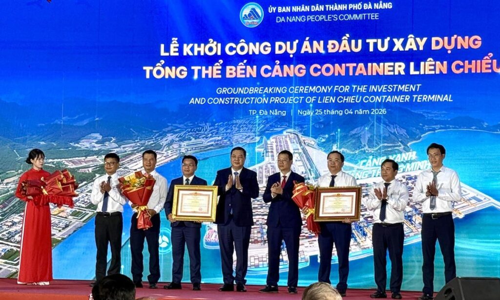 Bến cảng container Liên Chiểu được khởi công ngày 25/4/2026, trở thành một trong những hạ tầng kinh tế lớn tại Tây Bắc Đà Nẵng